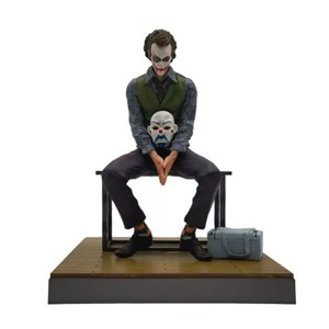 اسباب بازی اکشن فیگور جوکر نشسته Joker Action Figure _اسباب بازی اکشن فیگور